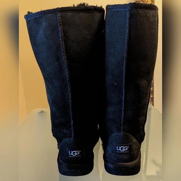 UGG CLASSIC TALL BOOTS SZ 5 - Picture 3 of 8